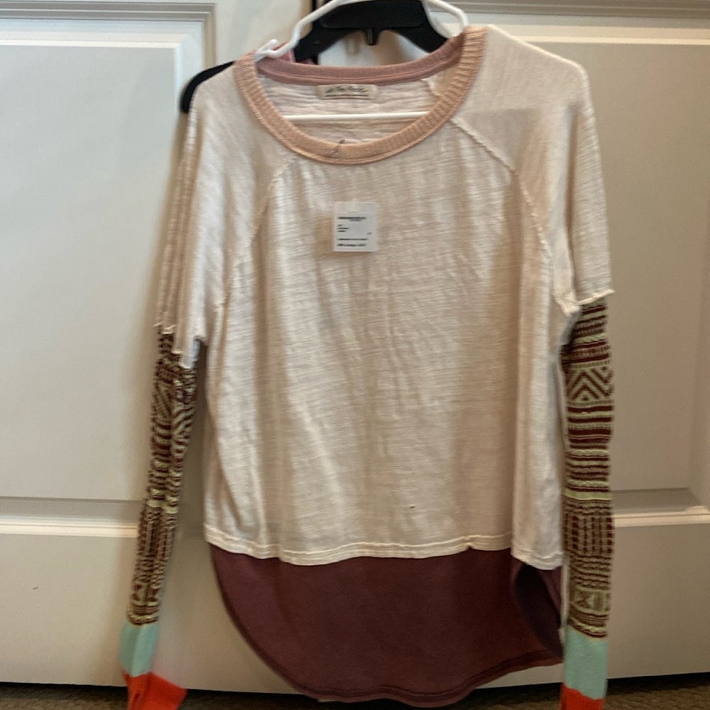 Free People long sleeve sweater tee. Size XS oversized